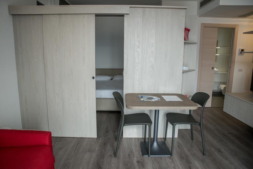 Residenza Luigina Apartment วาเรนนา ห้อง รูปภาพ