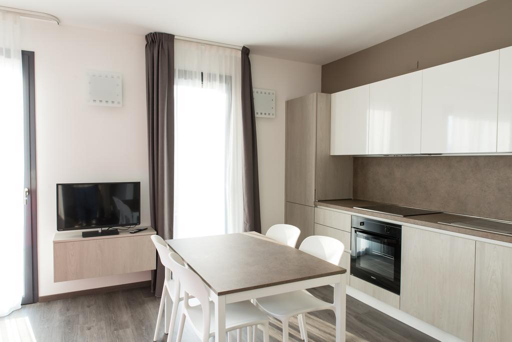 Residenza Luigina Apartment วาเรนนา ห้อง รูปภาพ