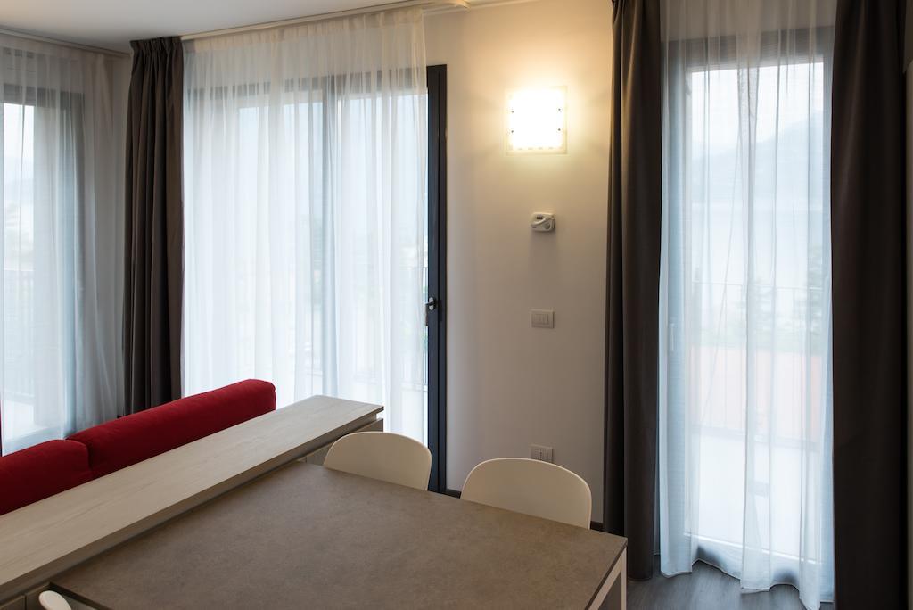 Residenza Luigina Apartment วาเรนนา ห้อง รูปภาพ